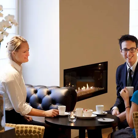 מלון Radisson Blu Balmoral 4*