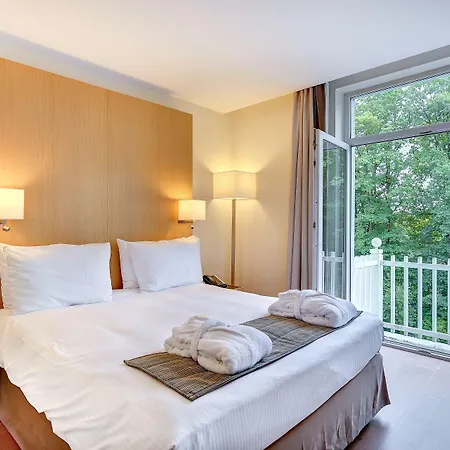 Radisson Blu Balmoral ספא