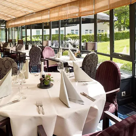 Отель Radisson Blu Balmoral