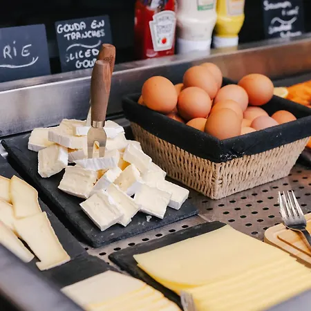 Radisson Blu Balmoral 4*