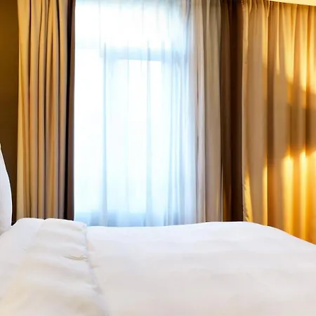 מלון Radisson Blu Balmoral
