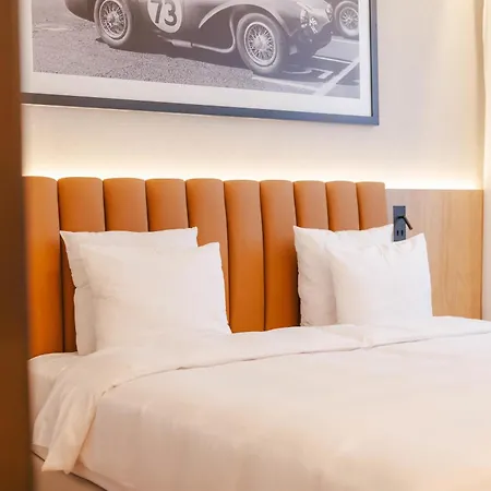 מלון Radisson Blu Balmoral 4*