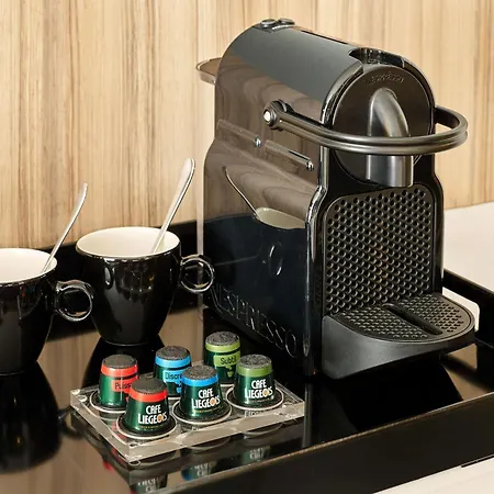 מלון Radisson Blu Balmoral 4*