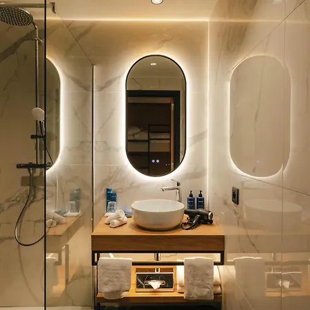 מלון Radisson Blu Balmoral