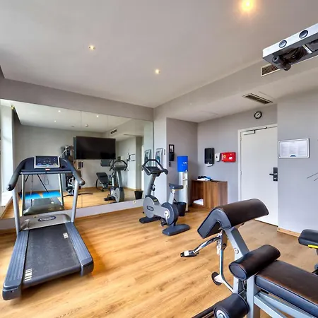 Radisson Blu Balmoral 4*