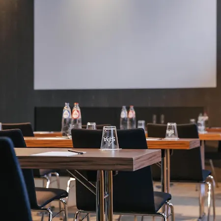 מלון Radisson Blu Balmoral