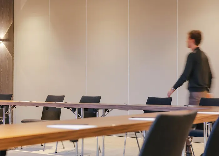 Radisson Blu Balmoral Hotel 4*