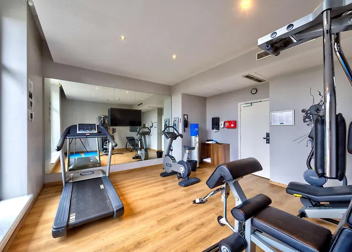 Radisson Blu Balmoral 4*